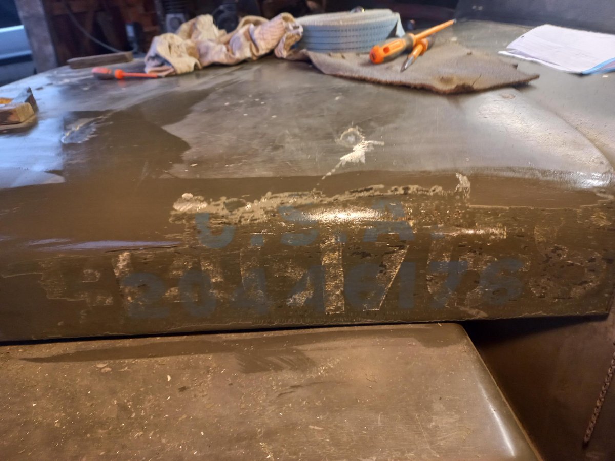 registration number capot.jpg
