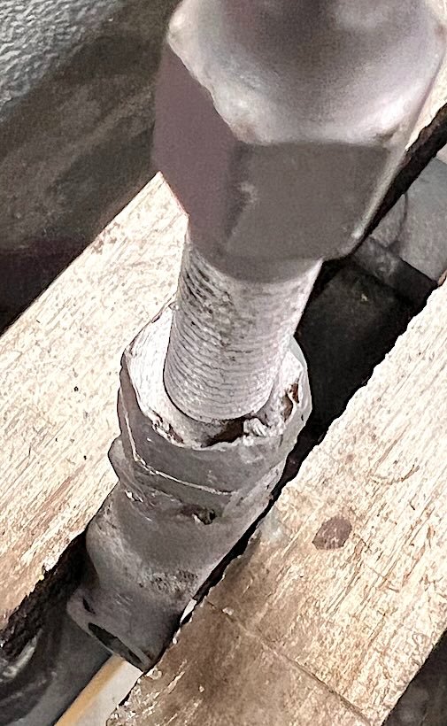 chape - cable embrayage au demontage.jpg