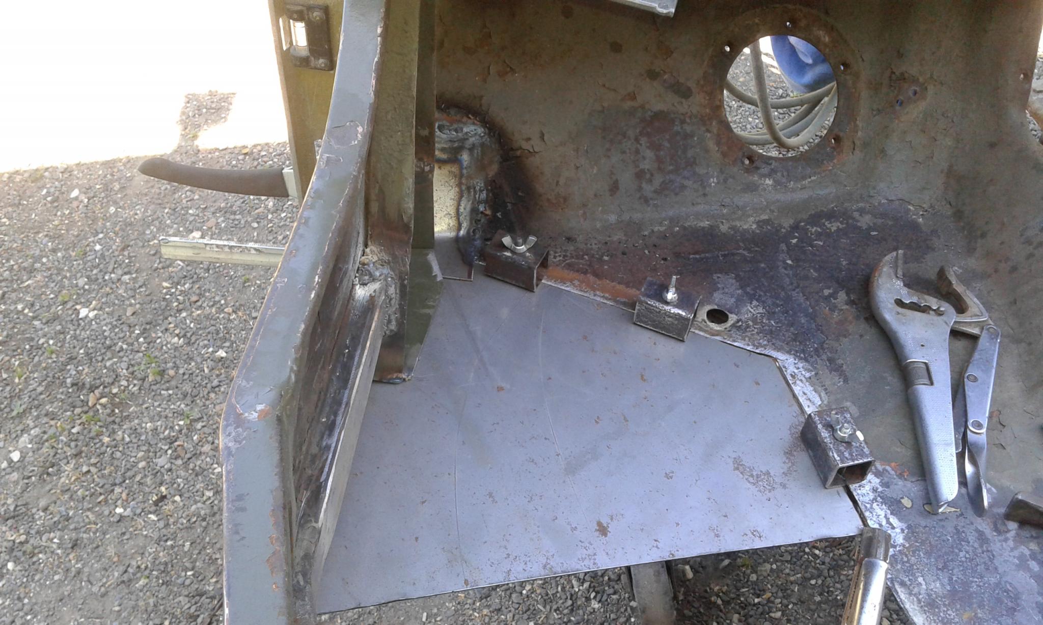 jeep 415.jpg