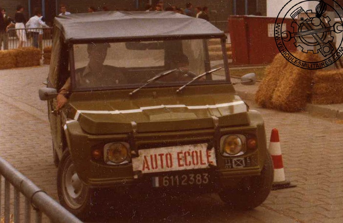 bis_citroen-mehari_ri153_1.sd.jpg