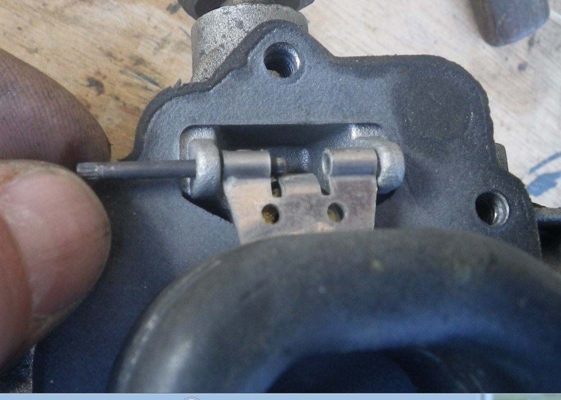 réglage flotteur carbu Mutt (2).jpg