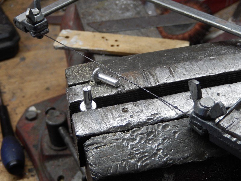 rivets.JPG