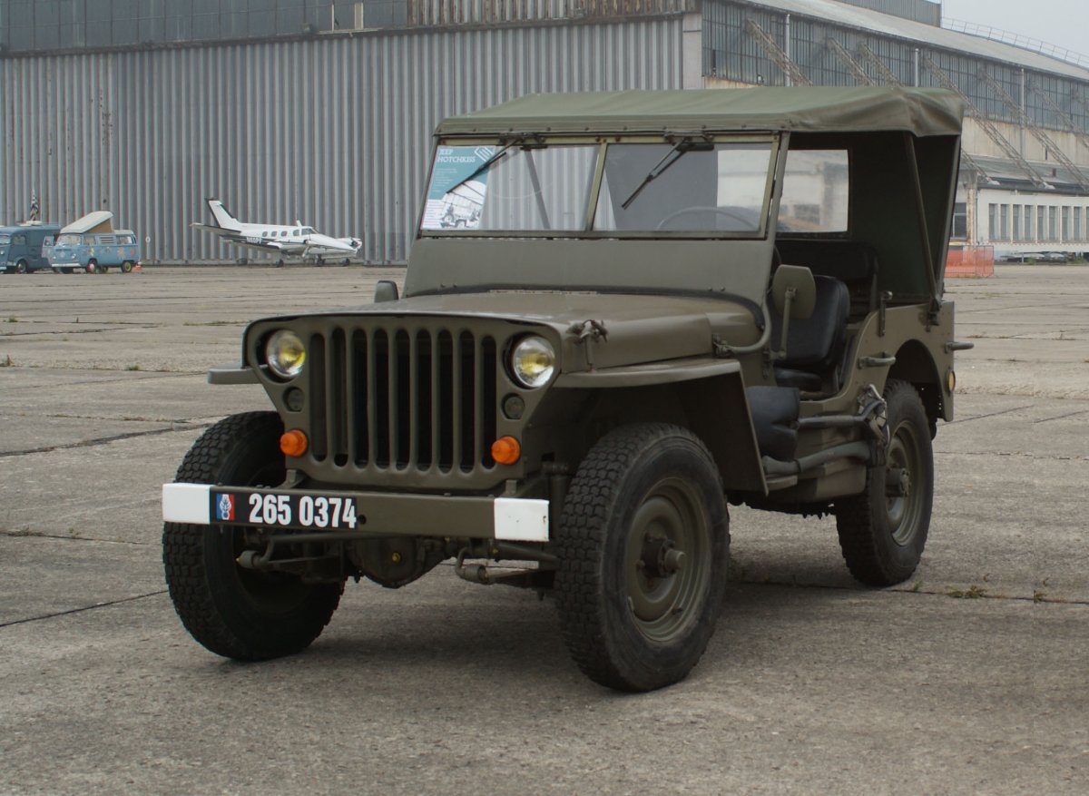 2018-Loco-jeep gendarme.JPG