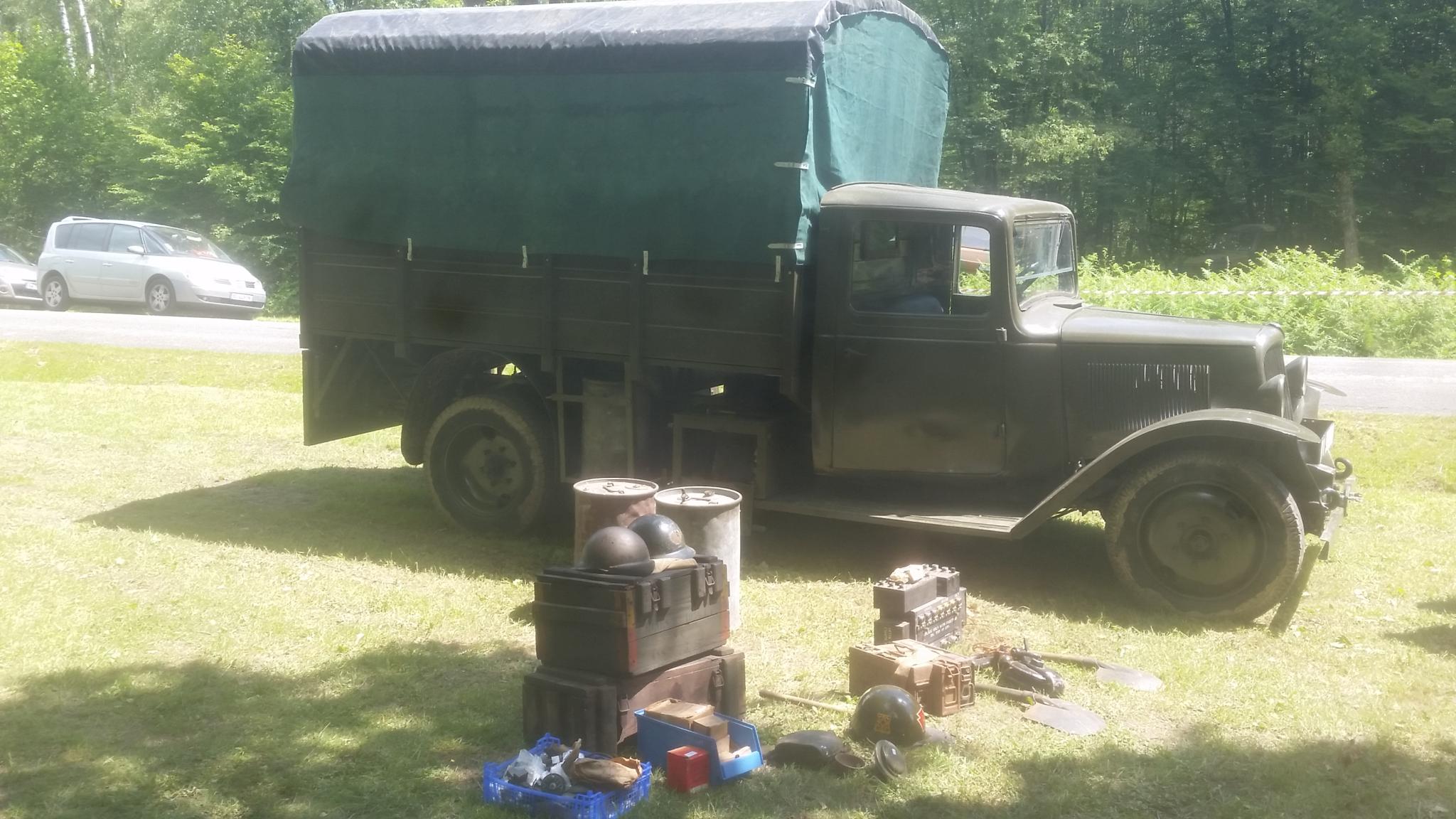 le citroen U23 de Philippe un bon modèle 1940 et première sortie après restauration complète